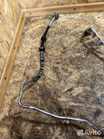 Трубка Шланг Кондиционер Транспортер т5 7H1820741L