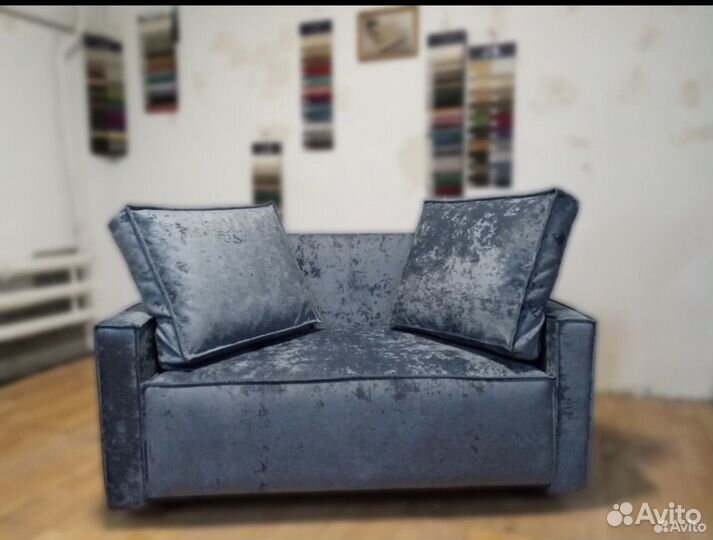 Диван мини