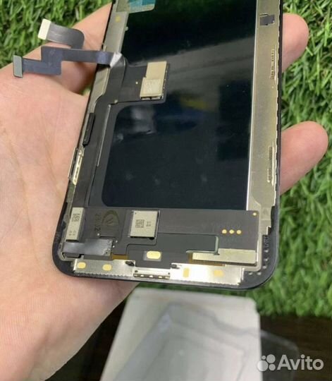 Дисплей на iPhone XR оригинал