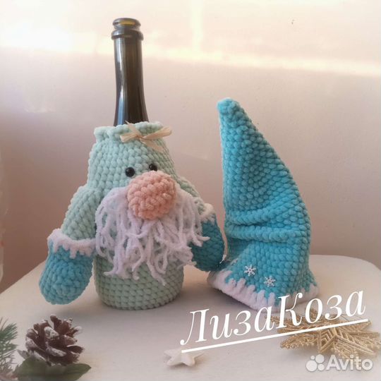 Украшение на бутылку ручной работы