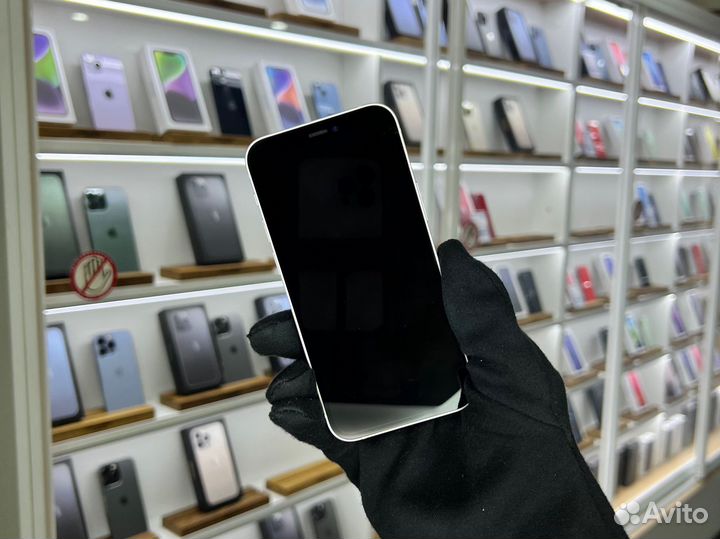 iPhone 12 mini, 64 ГБ