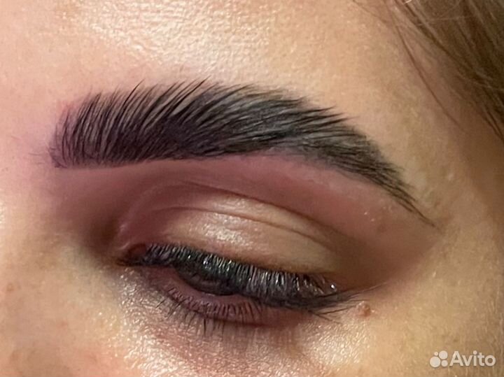 Маникюр, брови, парикмахерские услуги, прокол ушей