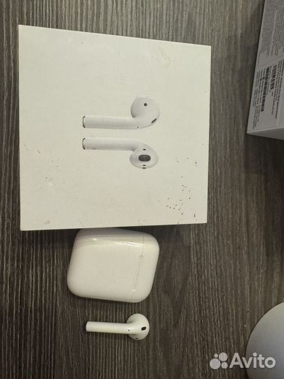 Продам airpods 2 читать обьявление