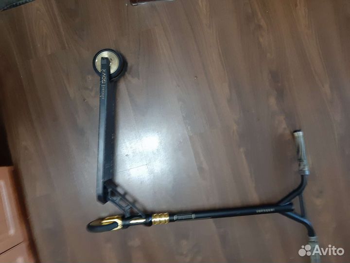 Трюковой самокат voyager