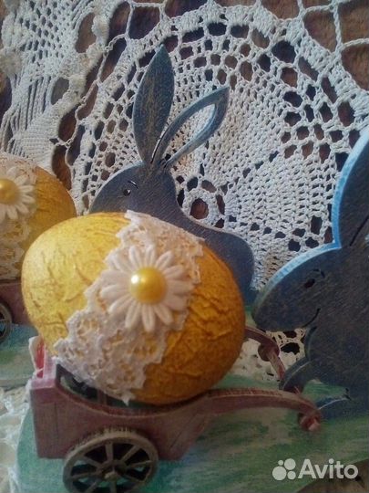 Декоративное пасхальное яйцо