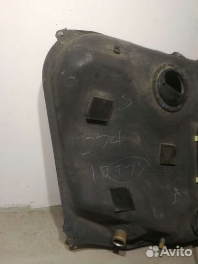 Топливный бак Toyota Camry V 30 V 40