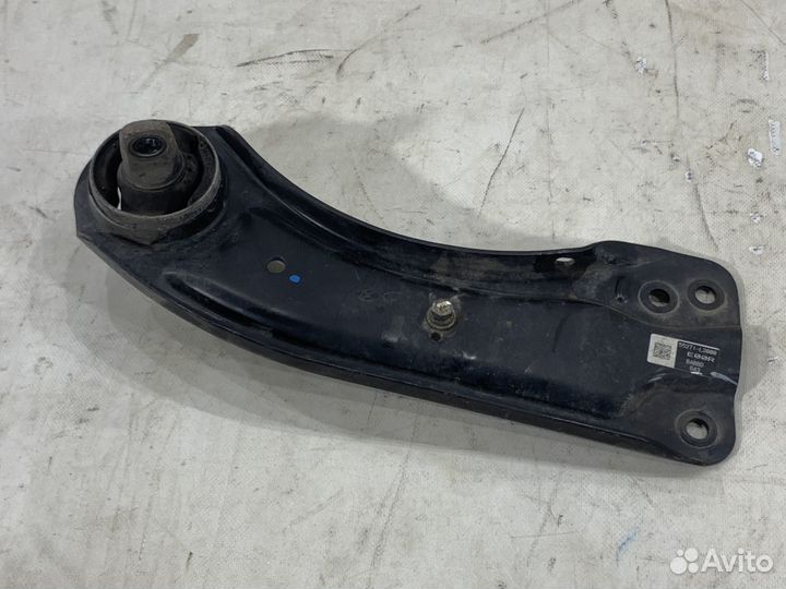 Продольный рычаг задний правый KIA K5 DL3