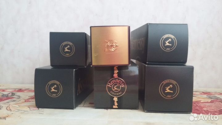 Коробки для коньяка Hennessy,арарат,torres и др