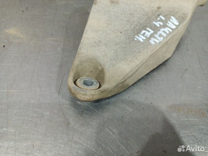 Кронштейн генератора Chevrolet Lacetti J200 F14D3