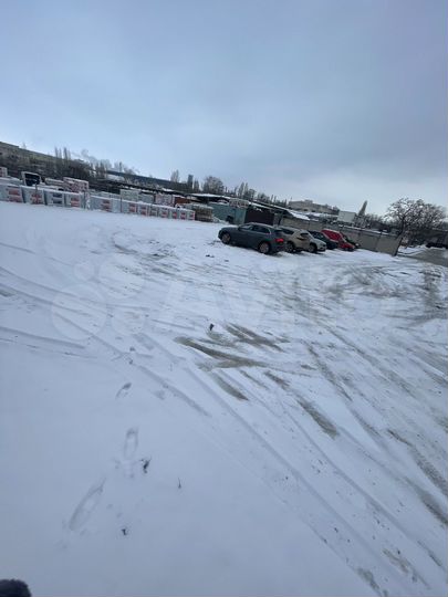 Склад/автосервис 1423 м²