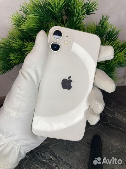 iPhone 12 mini, 64 ГБ