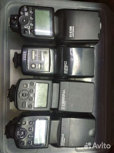 Накамерные вспышки на запчасти