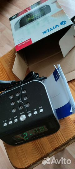 Радиочасы vitek