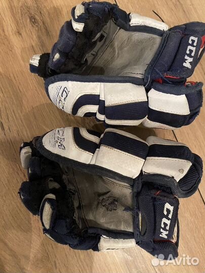 Краги хоккейные