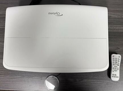 Шикарный проектор Optoma UHD60 (4K HDR)