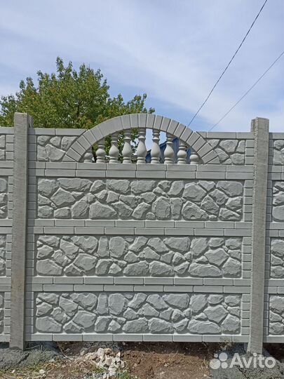 Бетонный еврозабор