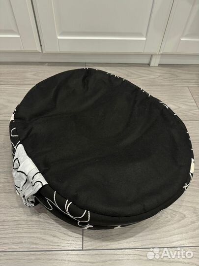 Лежанка для кошек или котят