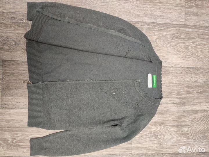 Джемпер кардиган серый 122 для девочки