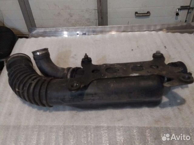 Резонатор воздушного фильтра Мерседес W163 4.0 CDi