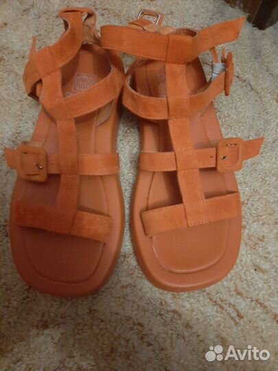 Сандалии