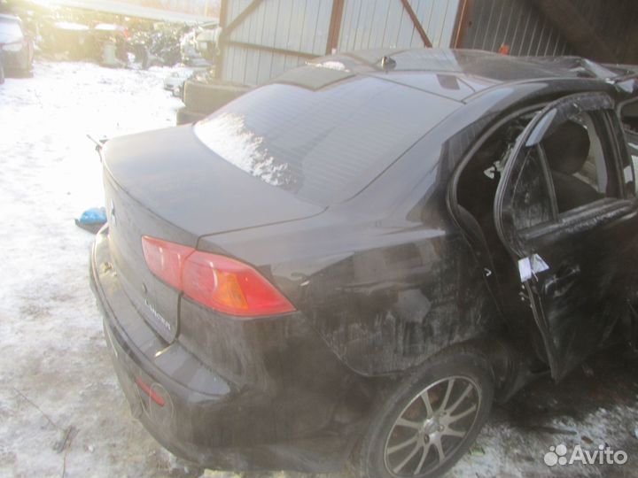 Четверть задняя mitsubishi lancer 10