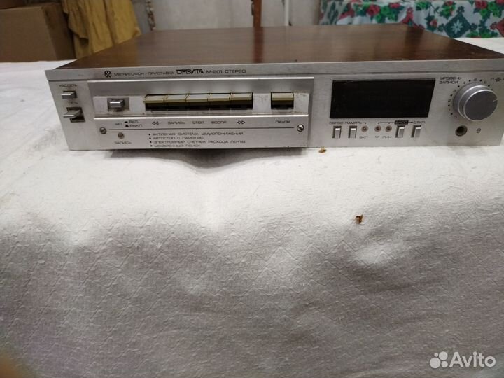 Кассетный магнитофон и усилитель Орбита