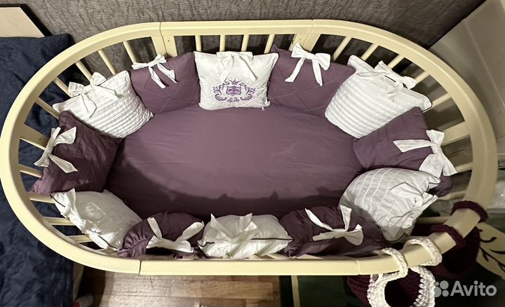 Комплект в детскую кроватку бортики-подушки