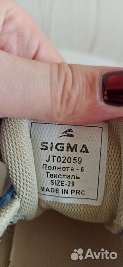 Кроссовки sigma