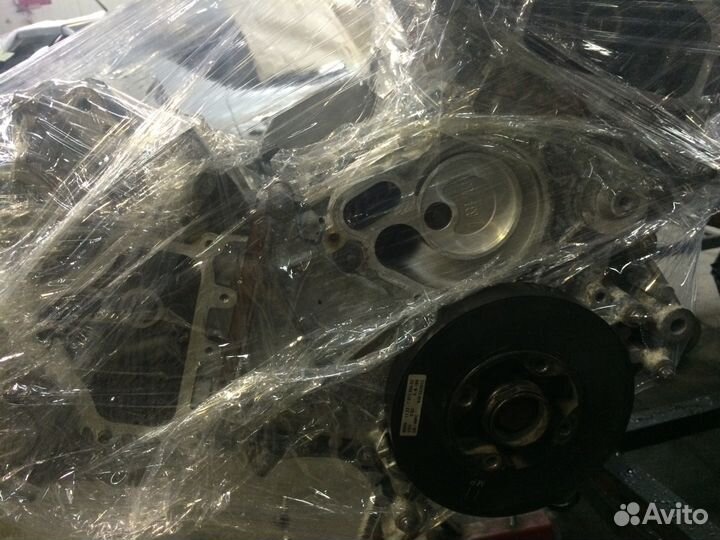 Двигатель на BMW х5м S63B44A