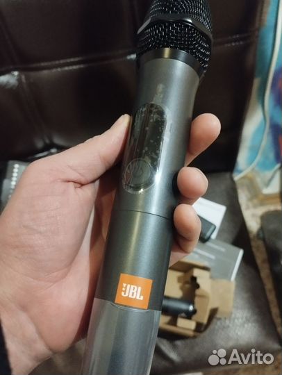 Микрофон для караоке беспроводной JBL