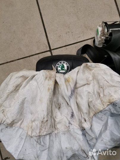 Безопасность (аирбаг комплект) Skoda Fabia 2 1