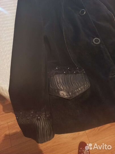 Натуральная,кожаная замшевая куртка.Турция