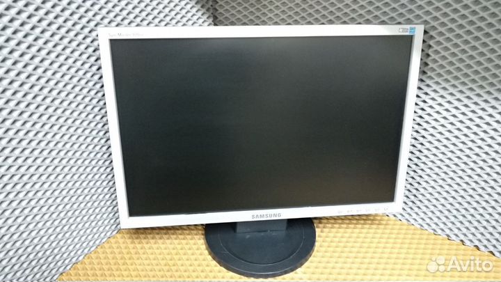 Широкоформатный ЖК Монитор Samsung 920NW