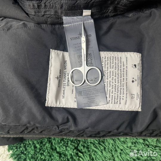 Пуховик Stone Island