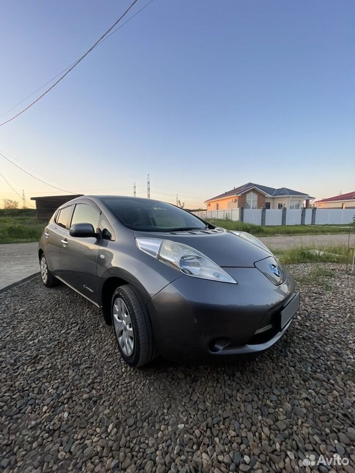 Nissan Leaf AT, 2015, 183 000 км