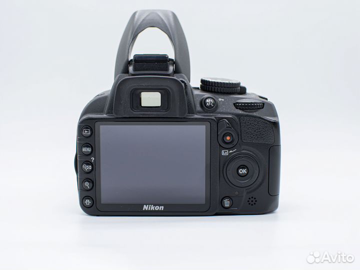 Зеркальный фотоаппарат Nikon D3100 + 50mm 1.8G