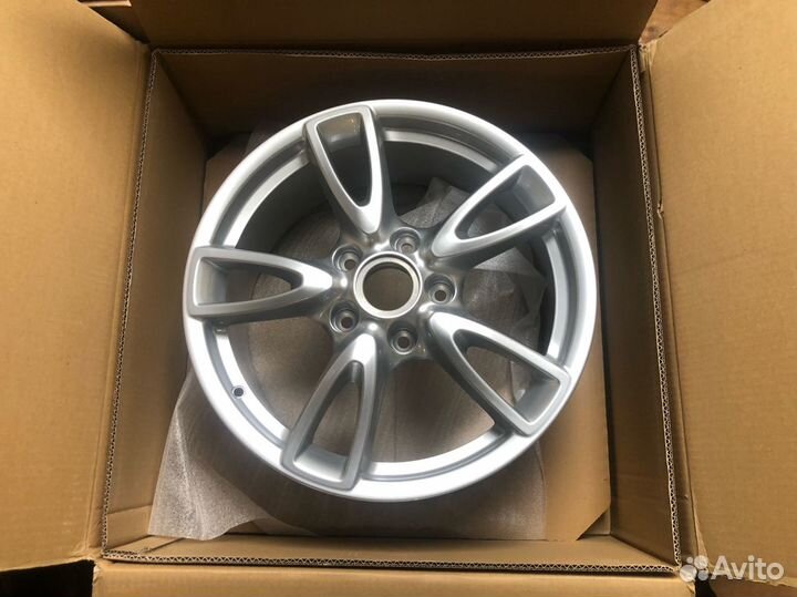 Porsche 911(997) Диск R18