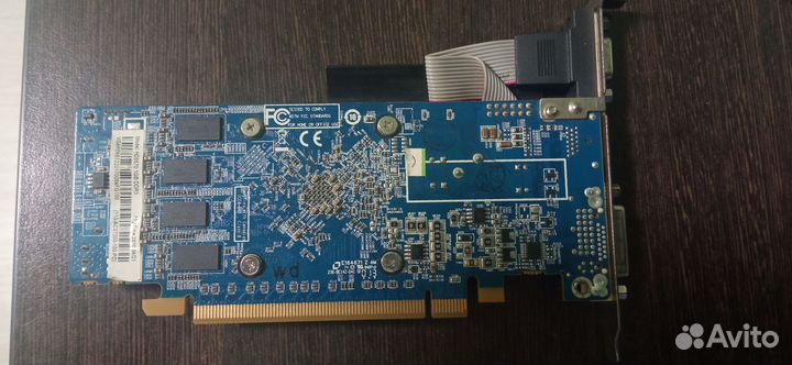 Видеокарта HD5570 1 GB DDR3