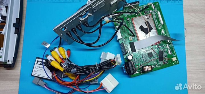 Головное устройство для Renault 2din