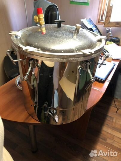 Автоклав «Консерватор» с фальшдном 46л новый