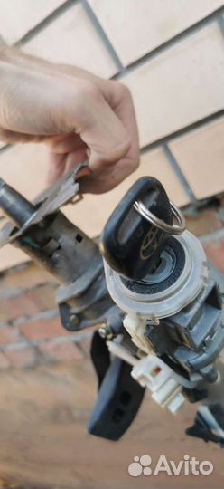 Рулевой карданный вал toyota allion240