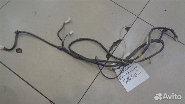 Проводка крышки багажника Mitsubishi Galant E5 19