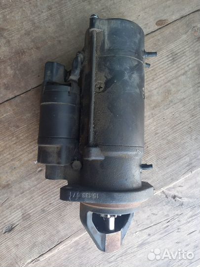 Стартер Deutz 01183716