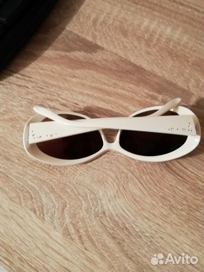 Солнцезащитные очки женские