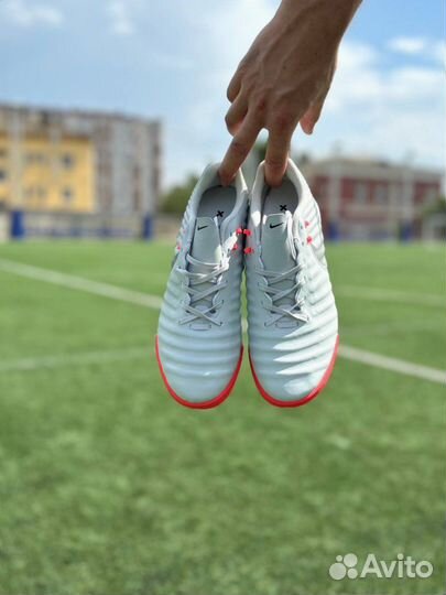 Сороконожки Nike tiempo legend 7