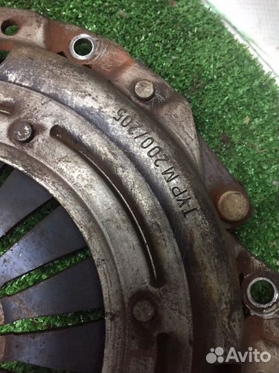 Корзина сцепления Opel Astra H седан 1.6 Z16XER