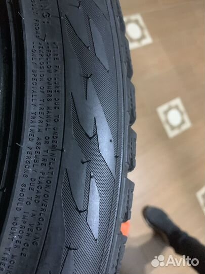 Nokian Tyres Hakkapeliitta R3 245/45 R18