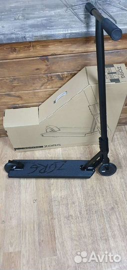 Трюковой самокат tech team zorg