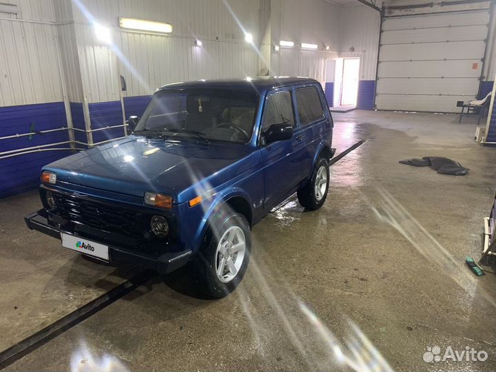 LADA 4x4 (Нива) 1.7 МТ, 2011, 130 000 км