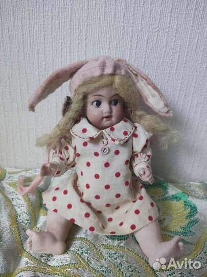 Кукла антикварная гуглик бронь